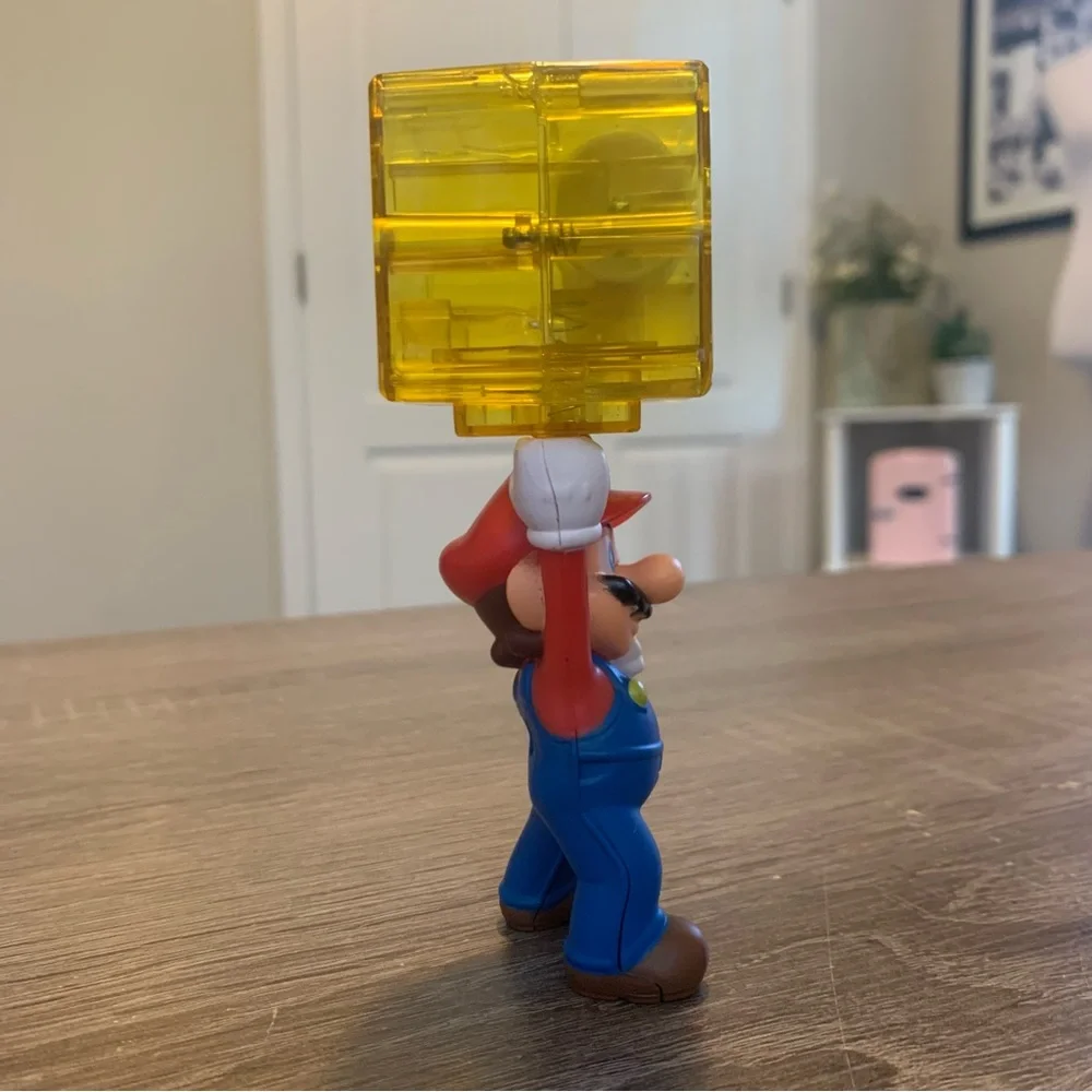 Nintendo Mario for McDonalds Interactive Happy Meal Toy from 2018 - Picture 6 of 8